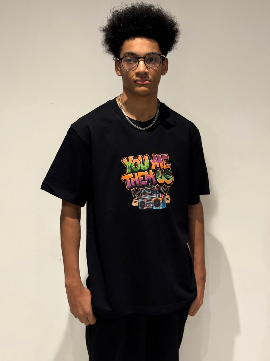 Boombox Drop Shoulder Heavyweight T-shirt in Black